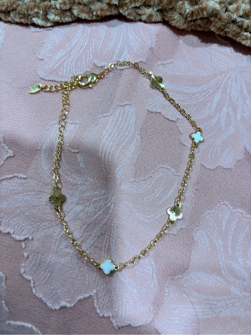 18kt Gold filled Clover Station Anklet with White Accents